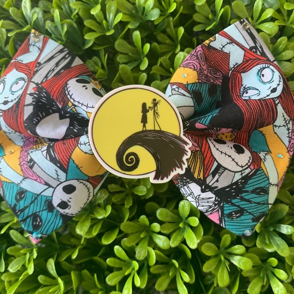 Jack and sally fabric hair bow - Picture 2 of 3